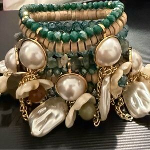 Elegant Green and Gold Beaded Bracelet Set